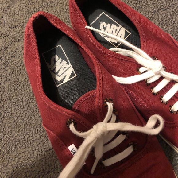 Vans - Picture 5 of 5